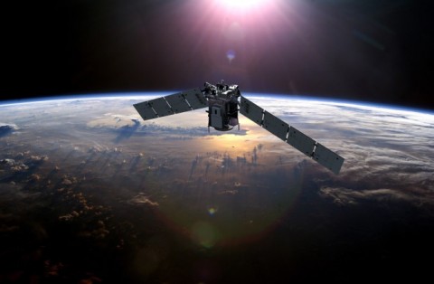 Acima: O satélite TIMED monitorando a temperatura da atmosfera superior.
