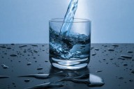 CUIDADO COM A ÁGUA QUE VOCÊ BEBE: Quase todas as pessoas correm o risco de contrair câncer devido a água potável contaminada com pesticidas