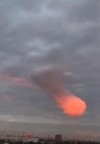 Sinais para São Petersburgo (Rússia) - Vejam se essa nuvem não parece uma bola de fogo?
