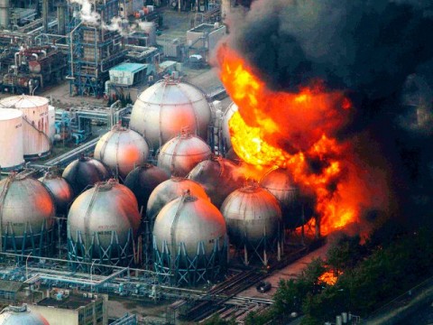 Central Nuclear de Fukushima, após sismo.