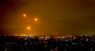 Imagens misteriosas aparecem no céu de Gaza durante os recentes bombardeios entre Israel e o grupo islâmico Hamas 