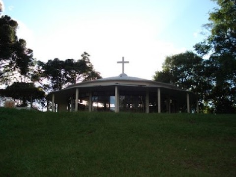 Igreja de Nossa Senhora da Santa Cruz.