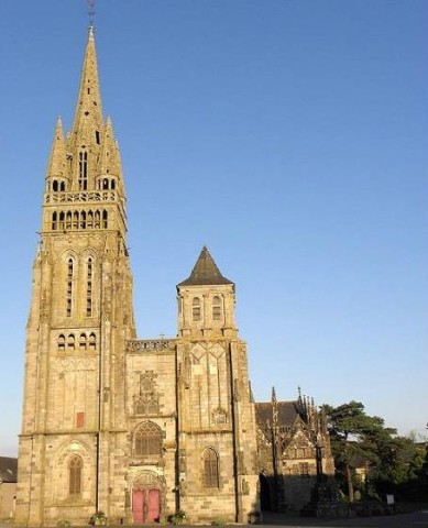 Igreja de Nossa Senhora de FolgoÃ«t.