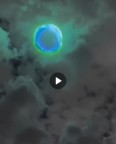O que é isto que apareceu no céu noturno de Vancouver? 